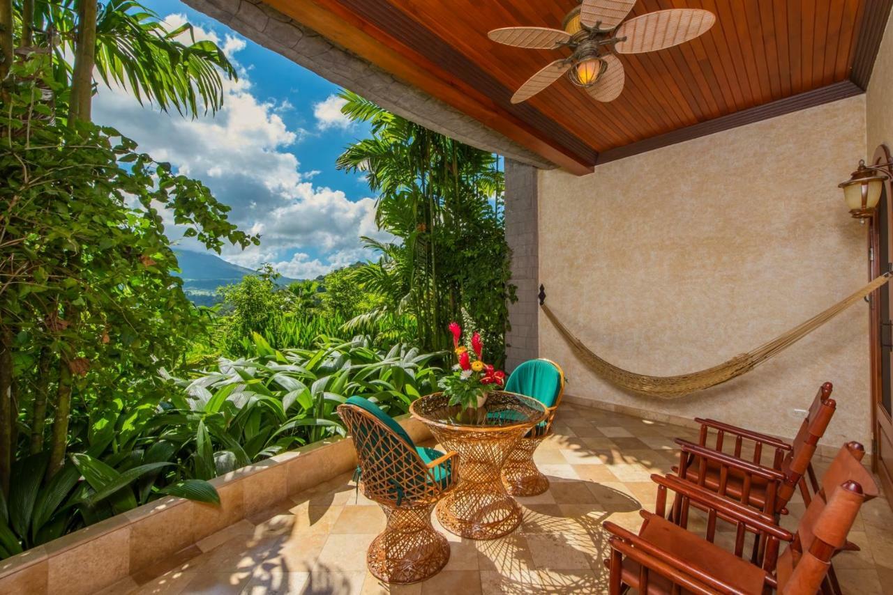 The Springs & At Arenal 5*